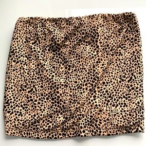 Cheetah print American Eagle crop tube top